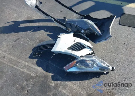 2014 Toyota Corolla Le из США, поврежденный, VIN 2T1BURHE1EC093545